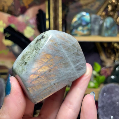 Labradorite Freeforms (Purple/Pink flash)